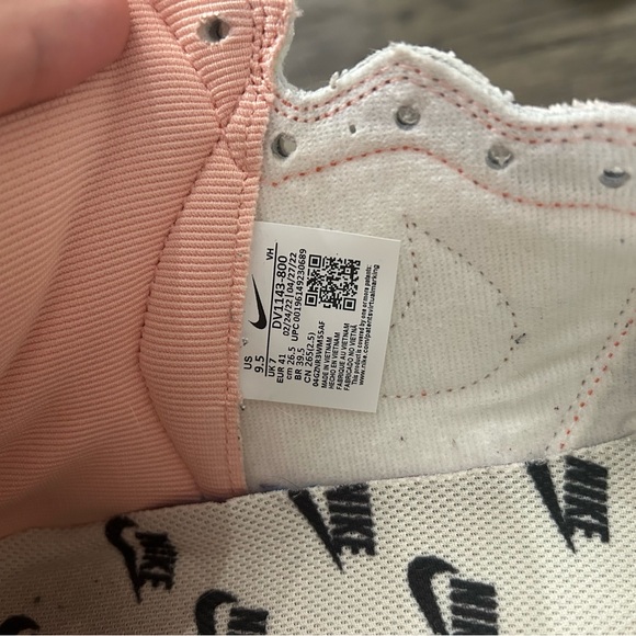 Women’s Dunk High 1985 Arctic Orange Size 9.5 - Picture 4 of 4